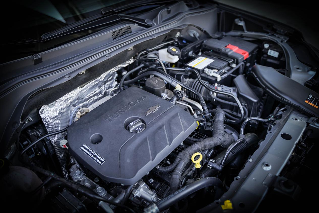 雪佛兰创酷2019款335t潮版讲解,雪佛兰创酷2019款335t尊版