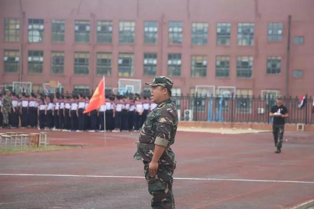 固始三中军训表演视频,固始永和学校军训