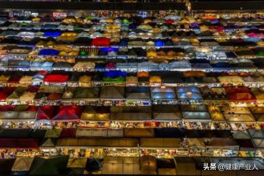 地摊经济刷屏,摆摊致富热潮开启...健康产业,是否也需重操旧业?