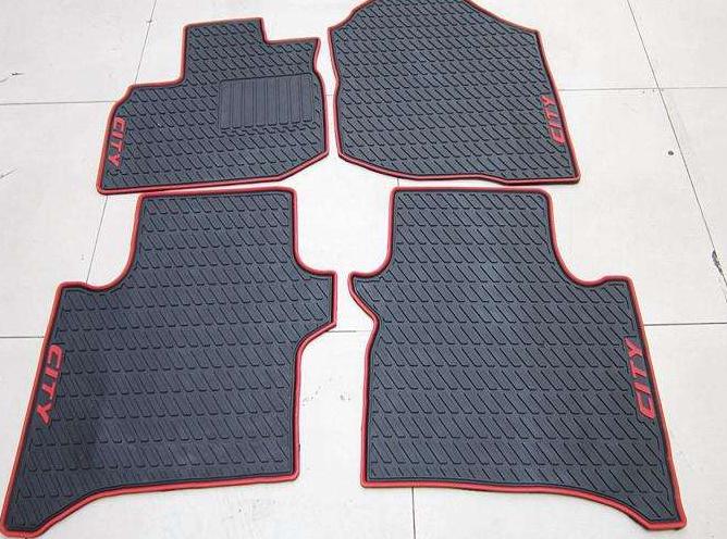 汽车脚垫哪种款式最好,汽车脚垫哪种材质比较好