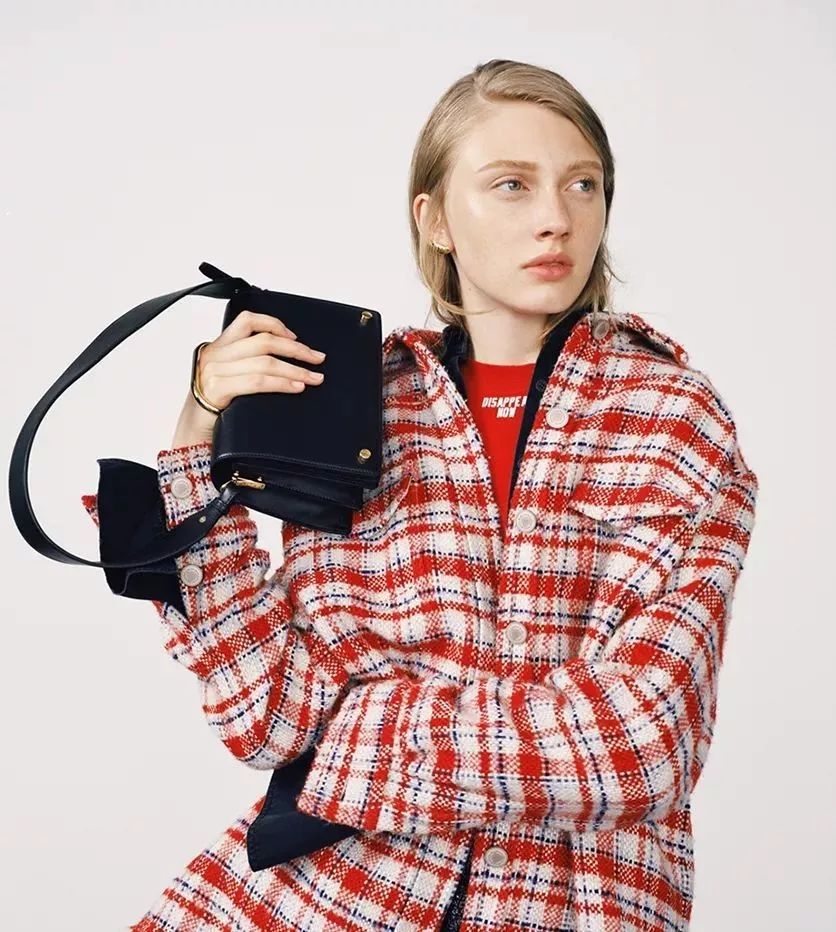 地素和江南布衣是一家吗,地素跟江南布衣哪个品牌更好