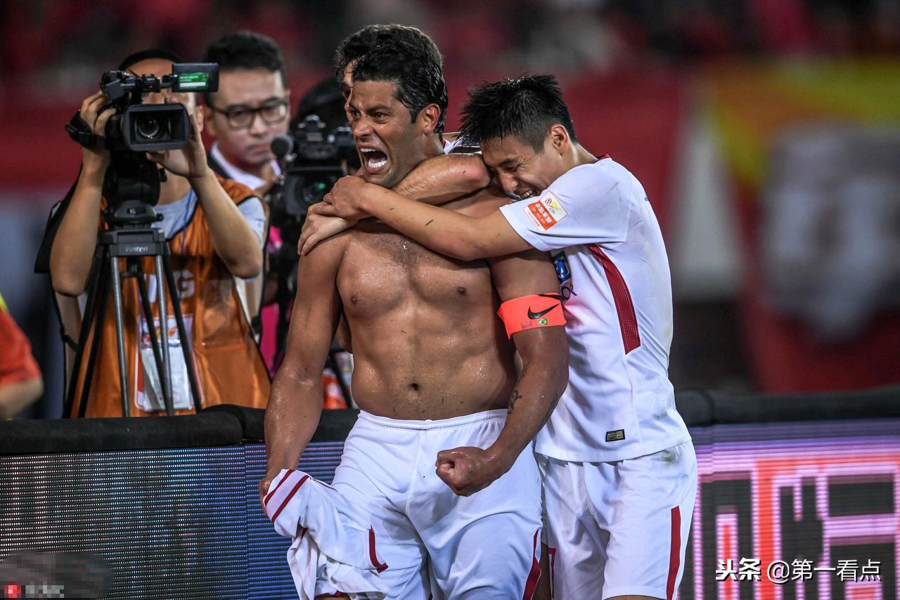 中超第29轮直播,中超第28轮广州恒大对上港直播