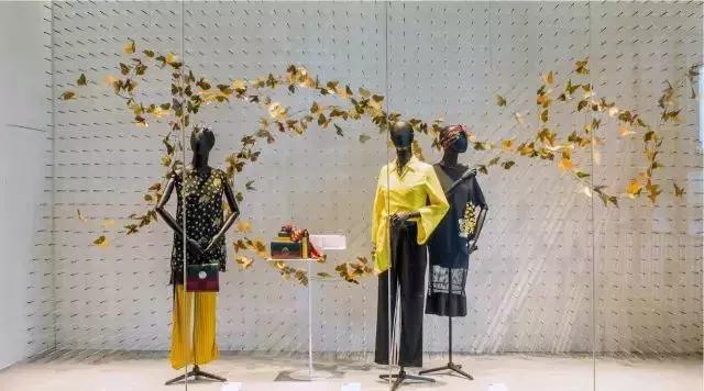 8年只花了500万元打广告，这家中国服装品牌在伦敦开了家实体店！