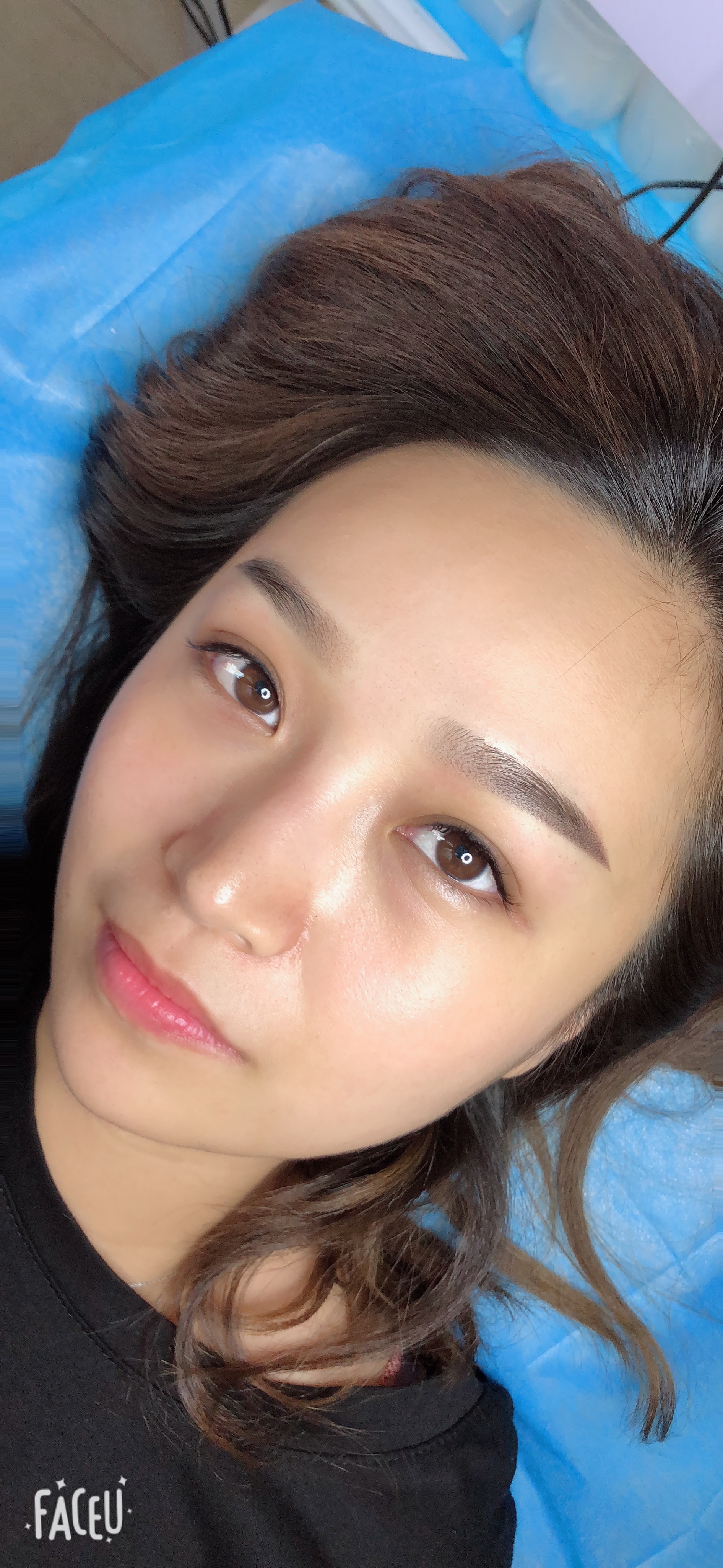 做完纹绣可以敷面膜吗,纹绣后结痂后可以碰水吗