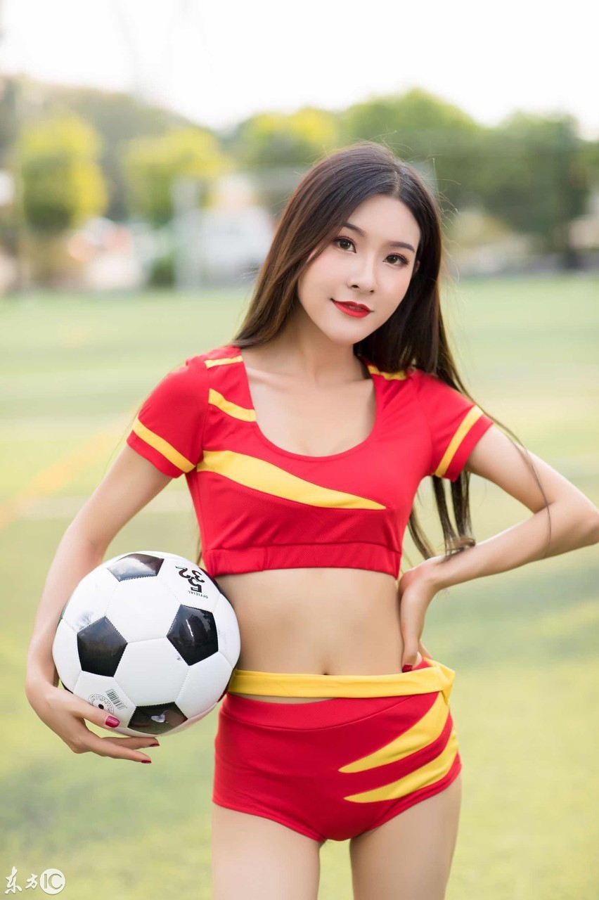 足球宝贝活泼的视频,足球宝贝活力四射图片