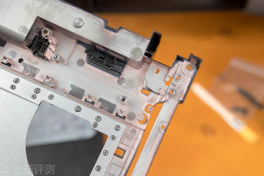 转轴坏了一定要换a壳吗,y400转轴断裂修复