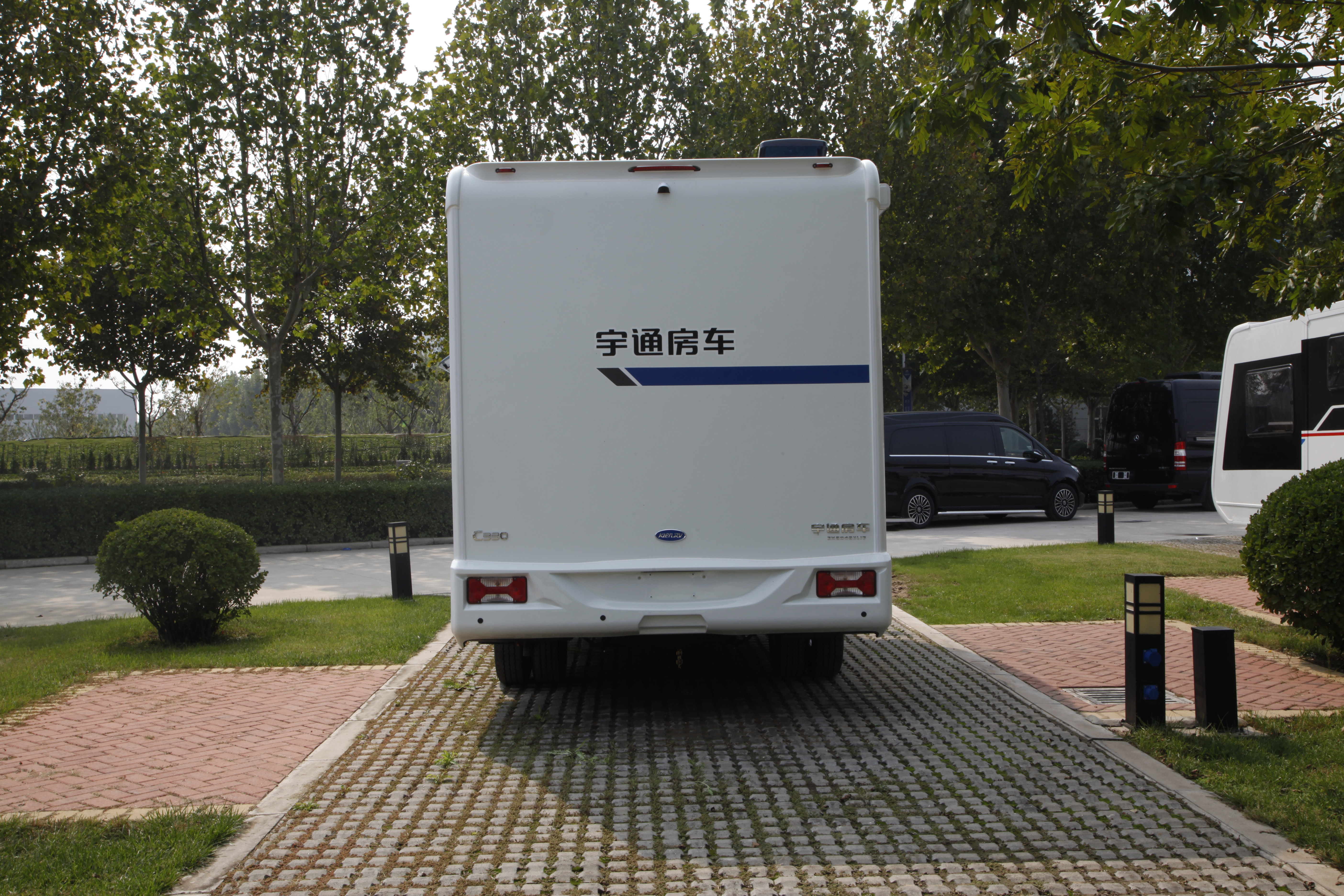 大顶C型限量发售，配置给力，舒适超大空间竟然还有子母床？