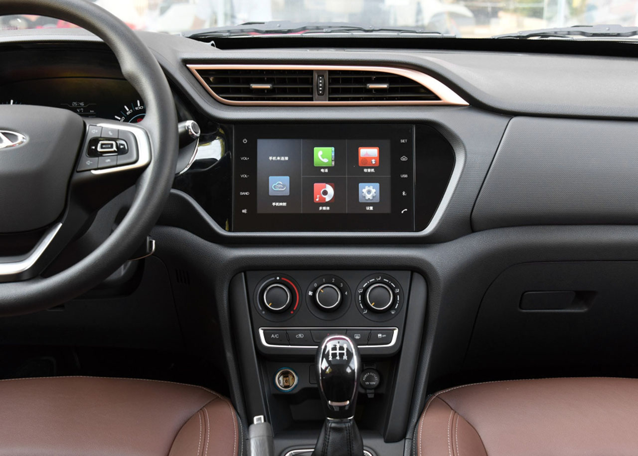 奇瑞瑞虎3有时尚版型吗,奇瑞瑞虎3和长安cs35plus哪个好