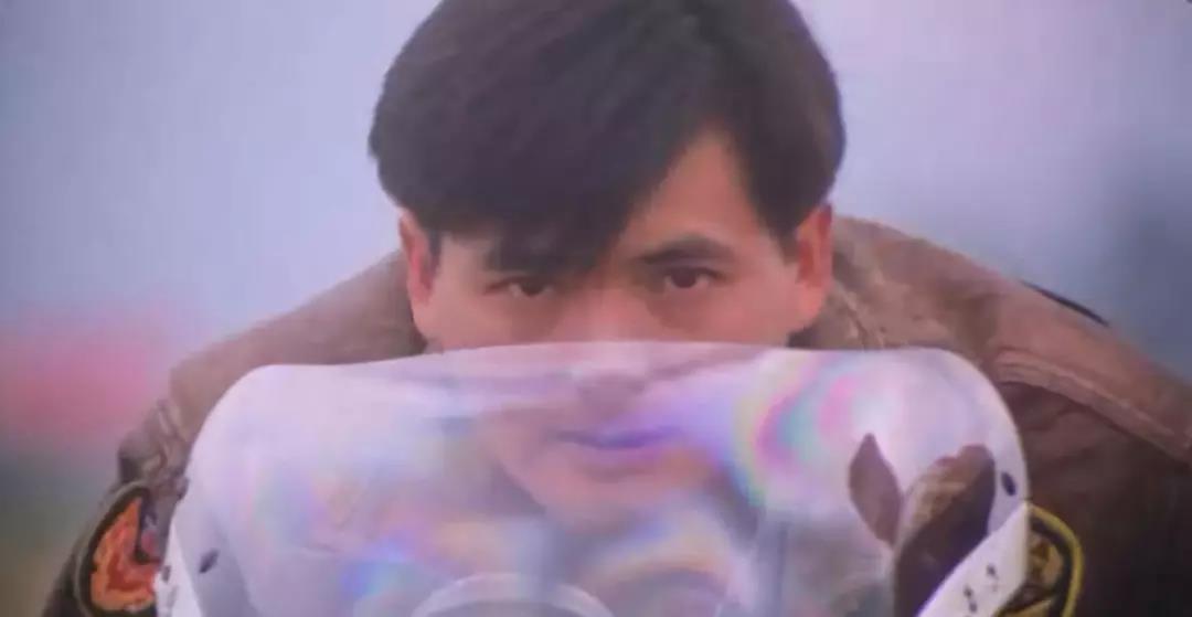 郑恺如何回应夜店事件,郑恺在夜店有多火