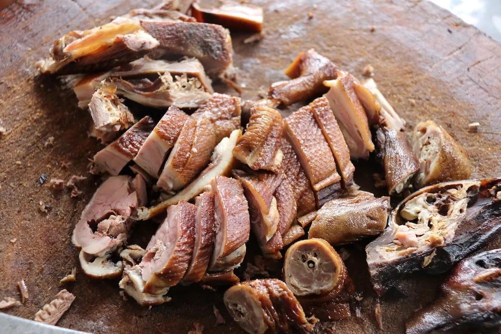 勾心勾魂啊,九尺的鸭脑壳鸭脖子鸭腿腿鸭脚脚鸭翘翘