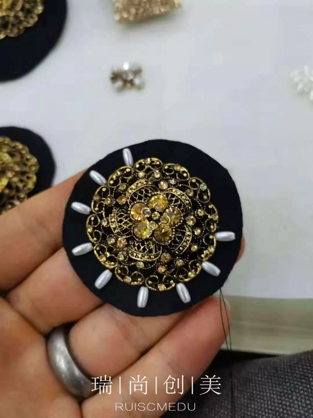 美到窒息的家具,美到窒息的苏绣艺术