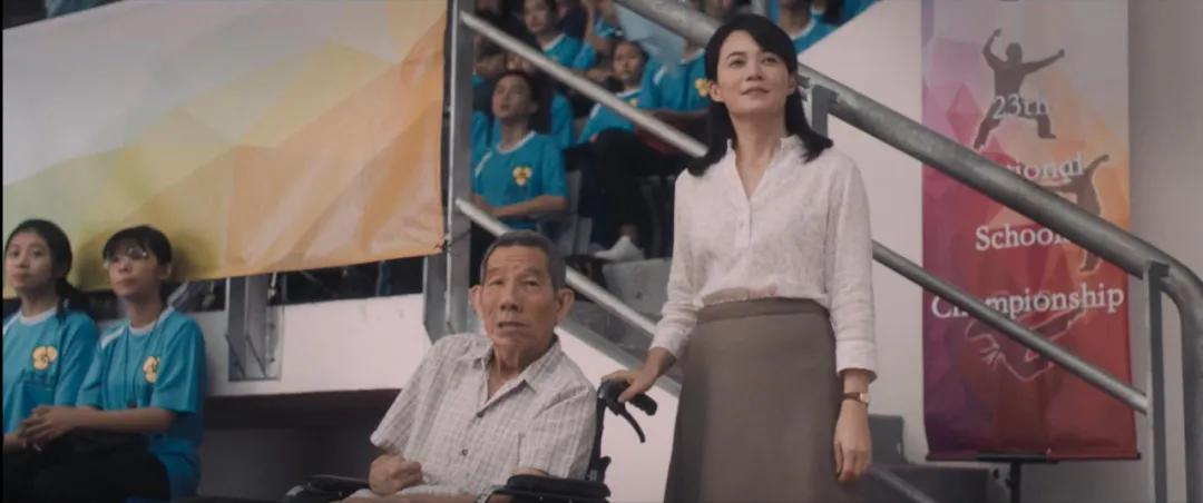 电影热带雨深度解析,热带雨电影精彩视频