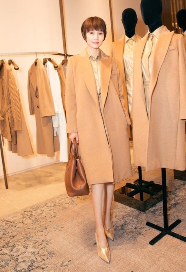 40岁袁泉的穿搭,中年女生的气质穿搭技巧和模板