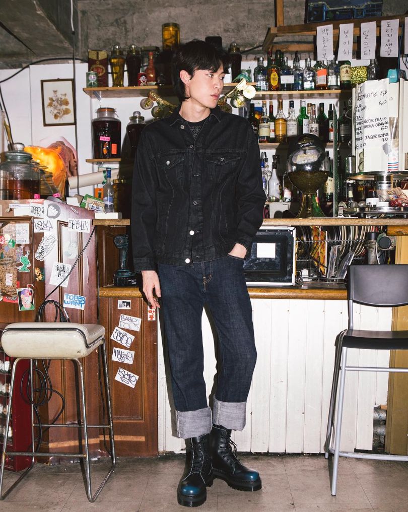 穿马丁靴不磨脚,穿马丁靴的马丁