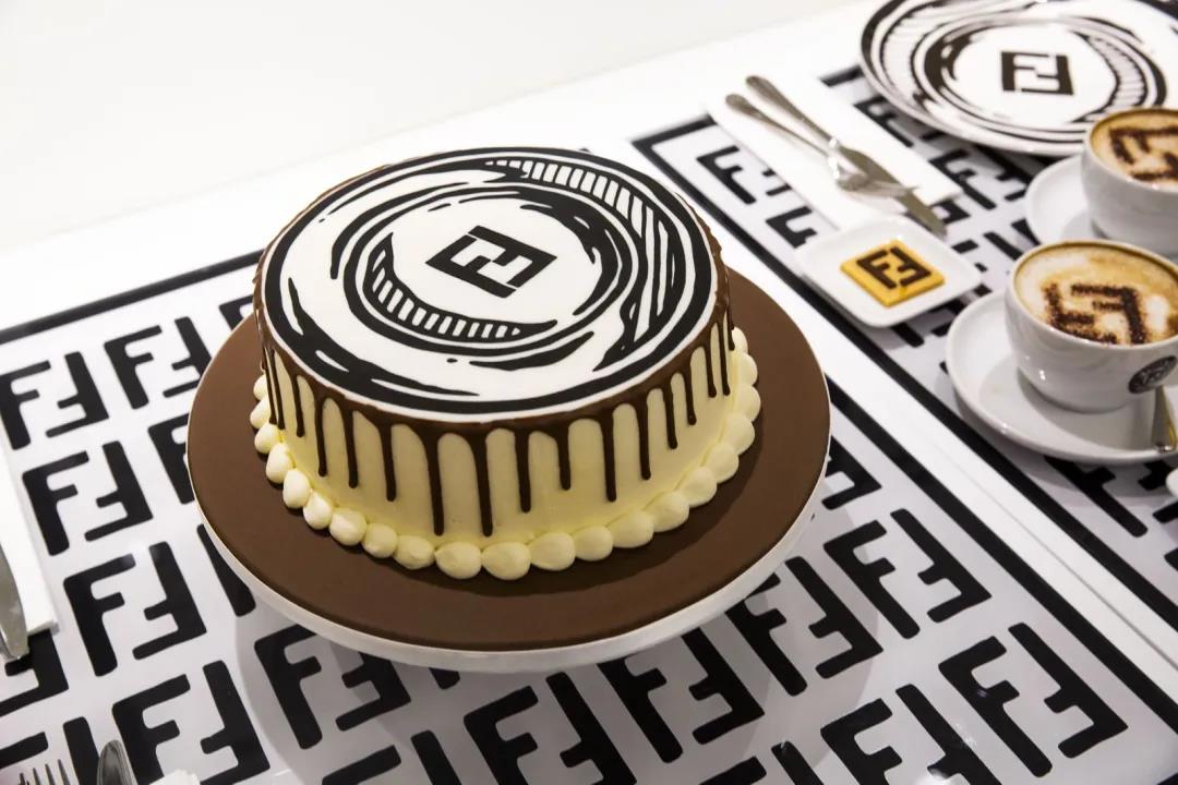 diorfendi,从香奈儿身上学到英语