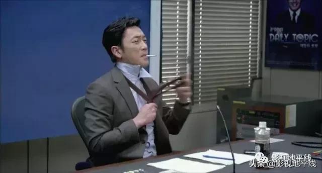 对自己国家都能黑的这么彻底，我服了！