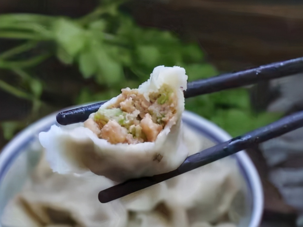 为什么饺子皮煮出来很软,为什么煮的饺子皮黏