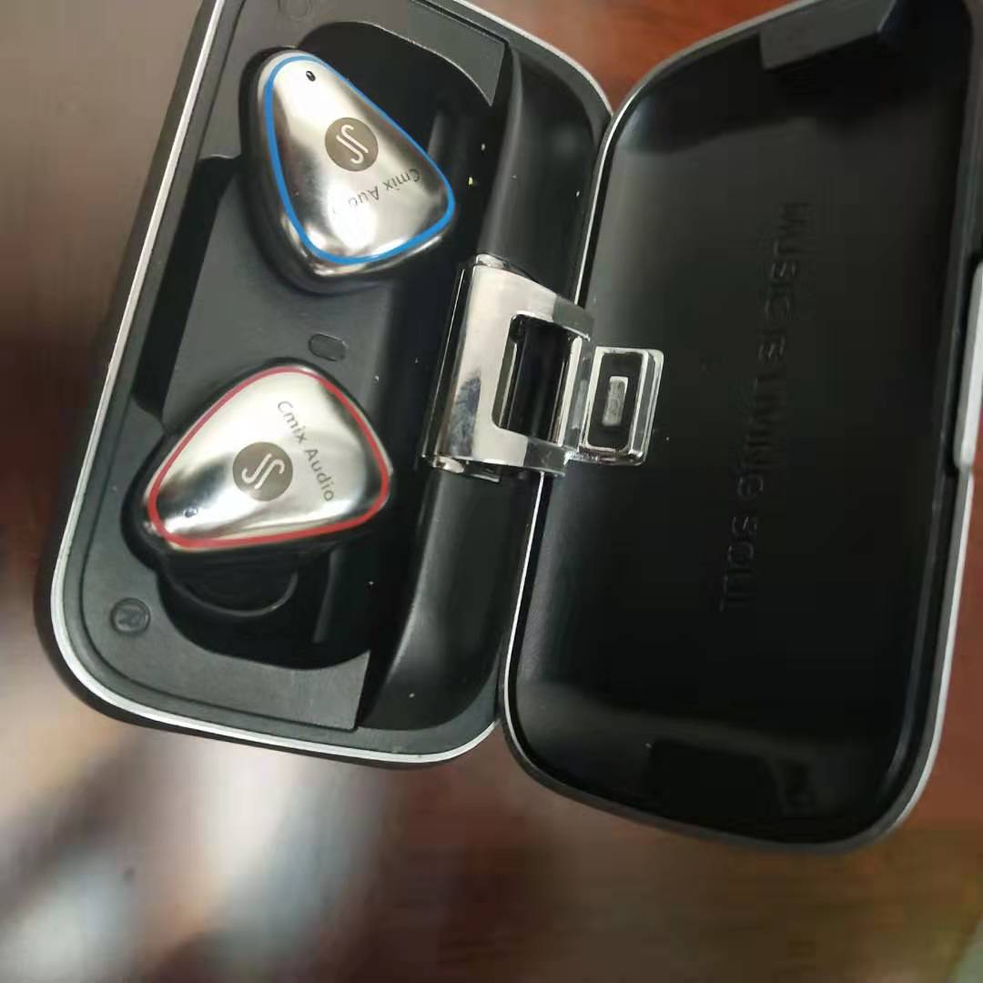 魅族蓝牙耳机和小米哪个好,声武士对比fxt99