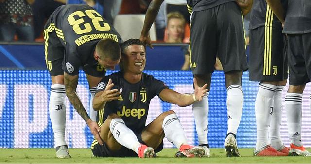 c罗评价梅西暴怒的原因,梅西c罗被罚了几次红牌