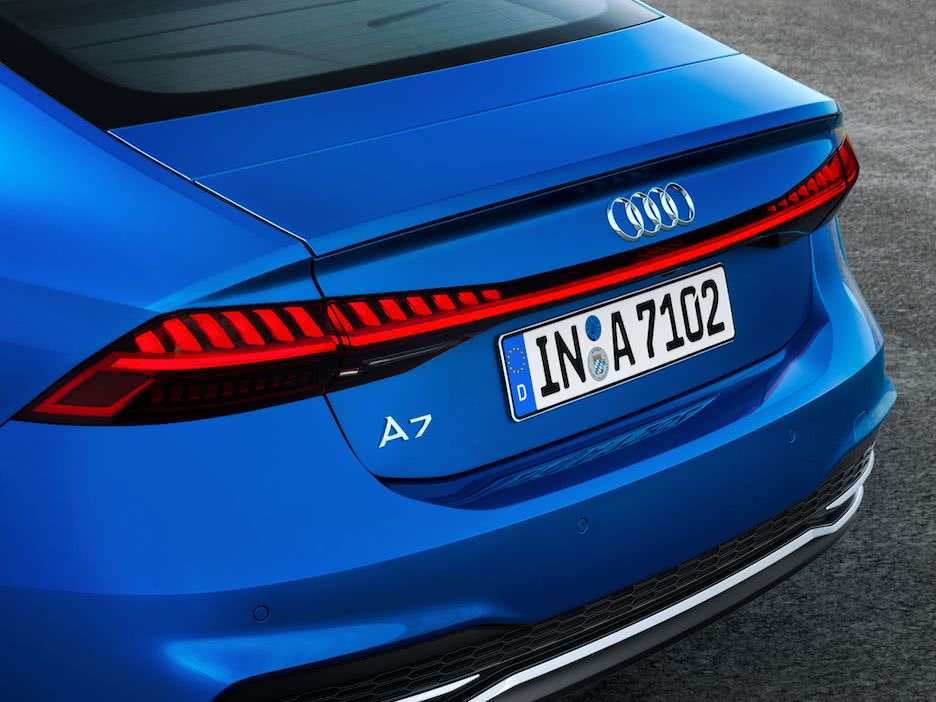 大溜背比奔驰还漂亮,最帅溜背轿车