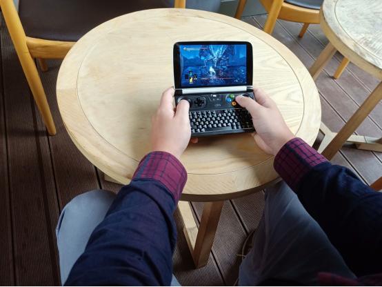 游戏办公两不误笔记本推荐,gpdwin2值得入手吗