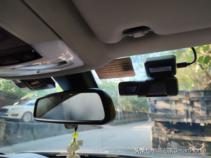 70迈行车记录仪m500对比a800,70迈行车记录仪m500测评循环录像