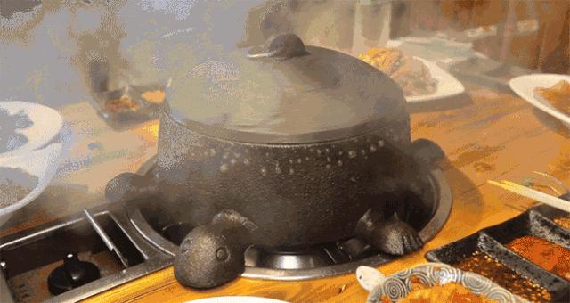 龟锅烤肉菜品,济南正宗龟锅烤肉
