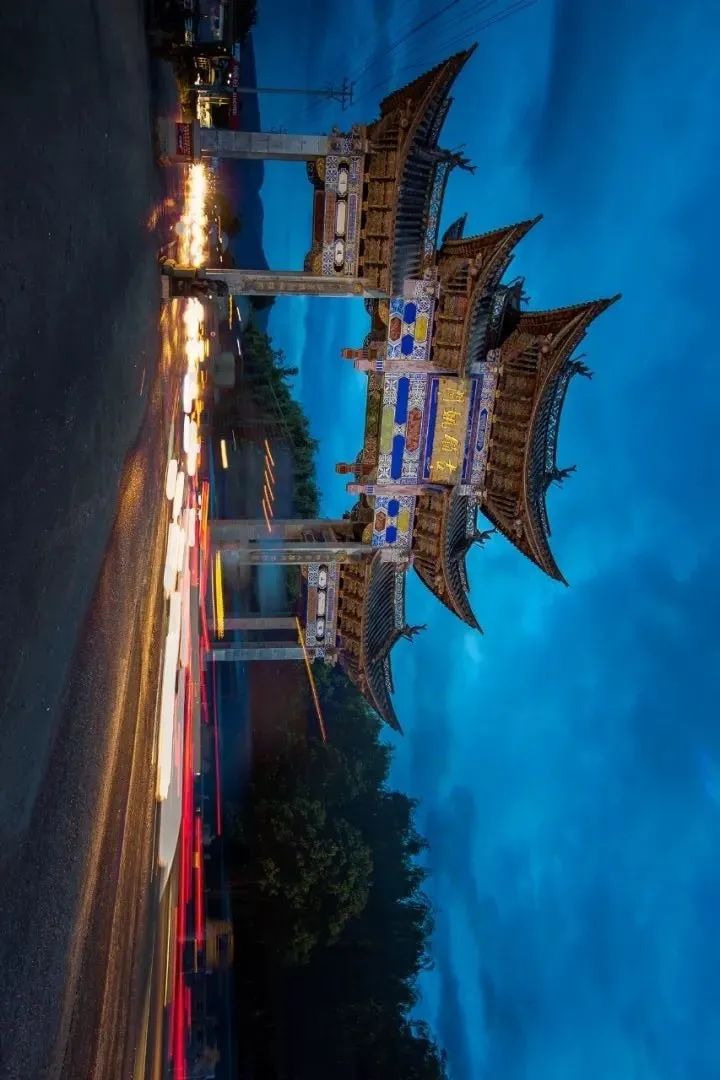 这是一个充满生机的公园怎么说,这是一个充满生机的国度朗诵