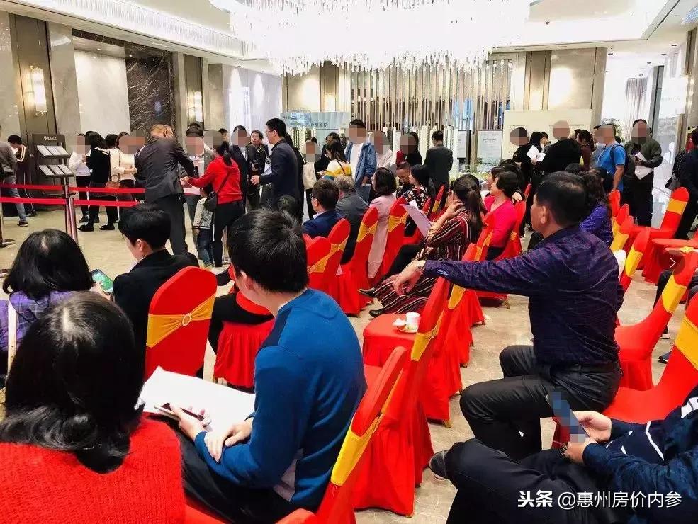 隆生金山湖中心多少钱一平方,隆生金山湖中心小区分布图