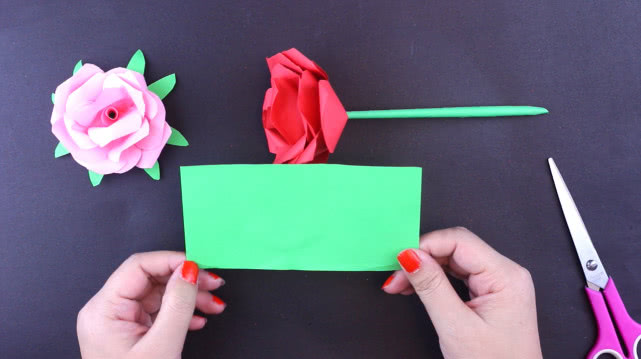 手残*党**也能学会的玫瑰花折纸，情人节送给女神惊喜，手工折纸详解
