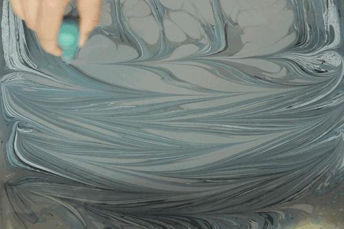 水性漆使用时要加多少水,水性漆多久可以见水