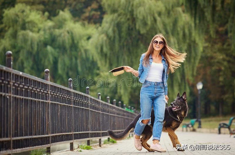 妻子出轨隔壁老王丈夫选择报复,妻子出轨老王杀夫案