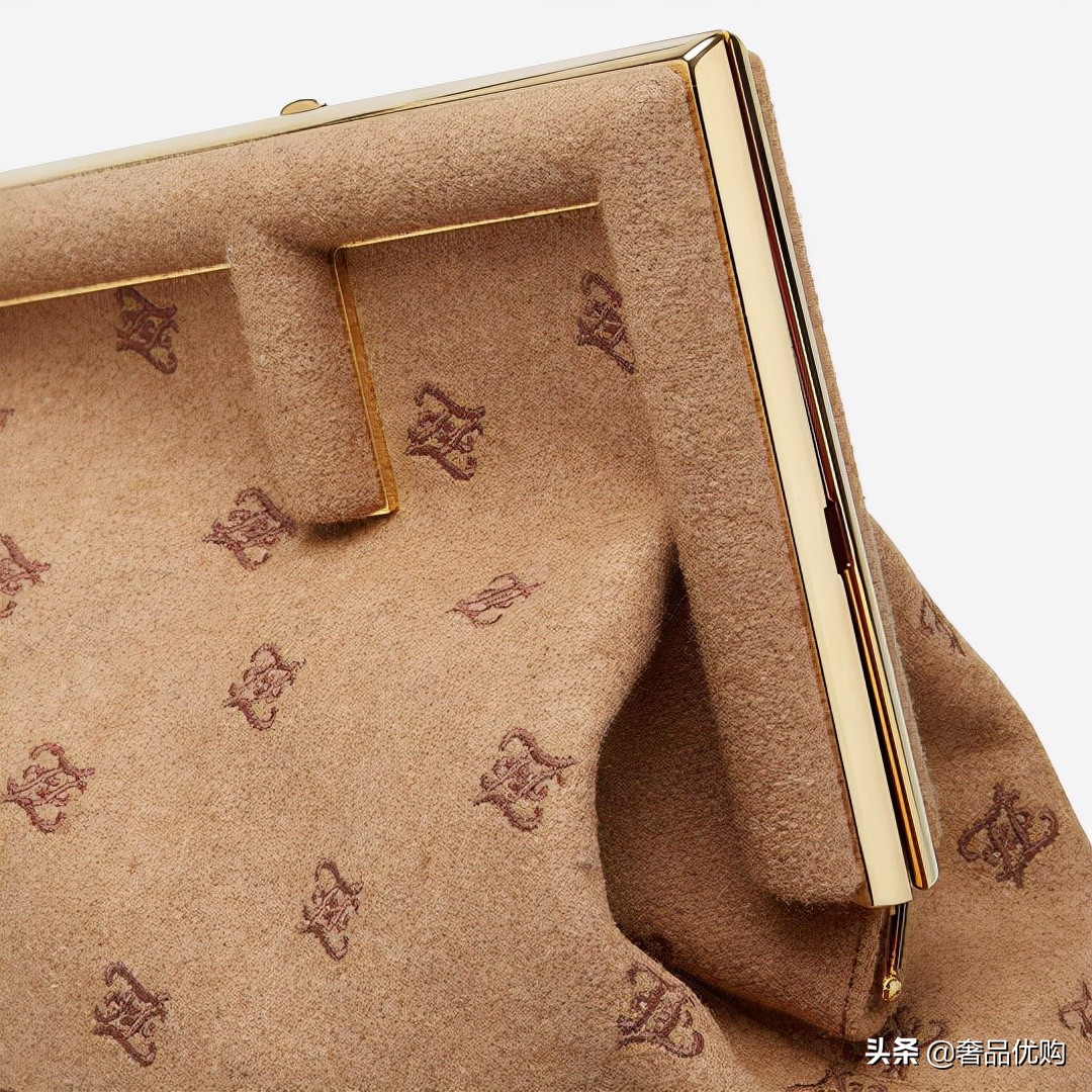 fendi新款包touch,fendi新款牛仔包