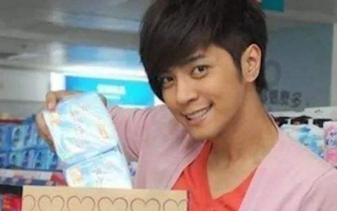 杨紫和肖战张艺兴罗志祥,罗志祥当年代言可乐的广告