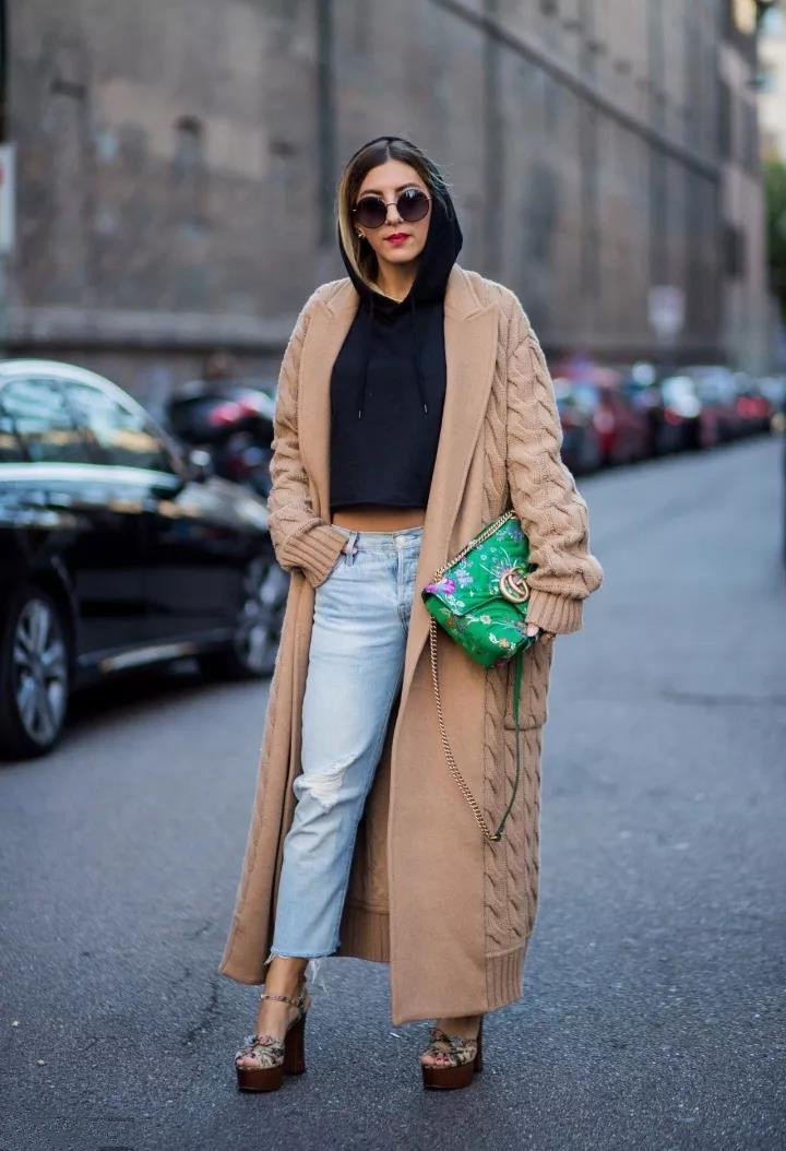 驼色最佳颜色搭配记得收藏,浅驼色深驼色和什么颜色搭配好看