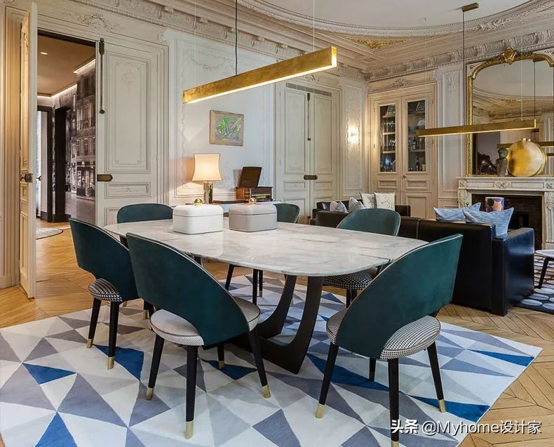 怎么挑选餐桌的材质,如何判断选多大尺寸的餐桌