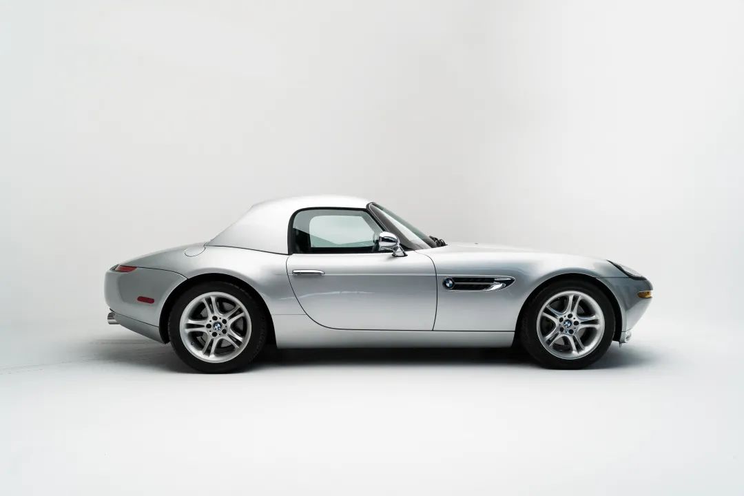 宝马z82020款,宝马z8哪一年的