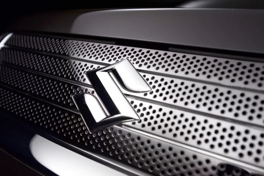 铃木有哪些车企,铃木为什么坚持发展小车