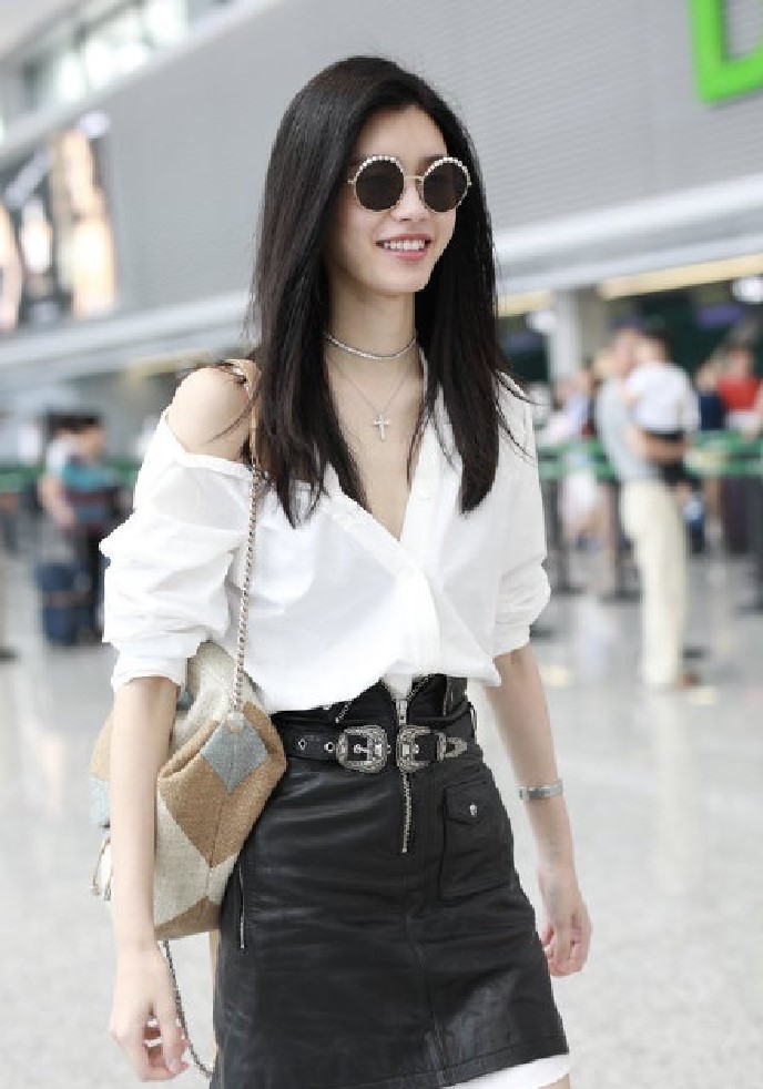 超模连生二胎,超模嫁到豪门生孩子