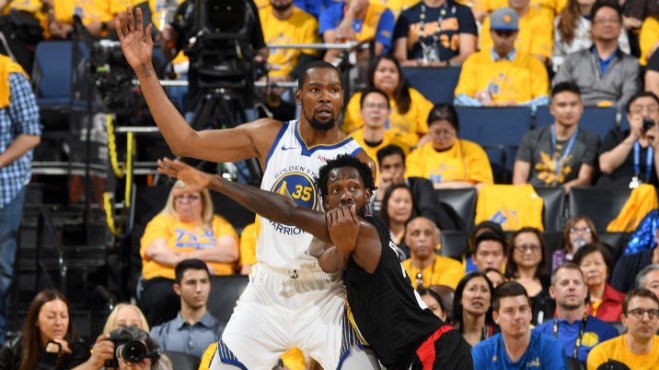 中超15分钟2次巨大争议判罚,中超24轮联赛判罚争议