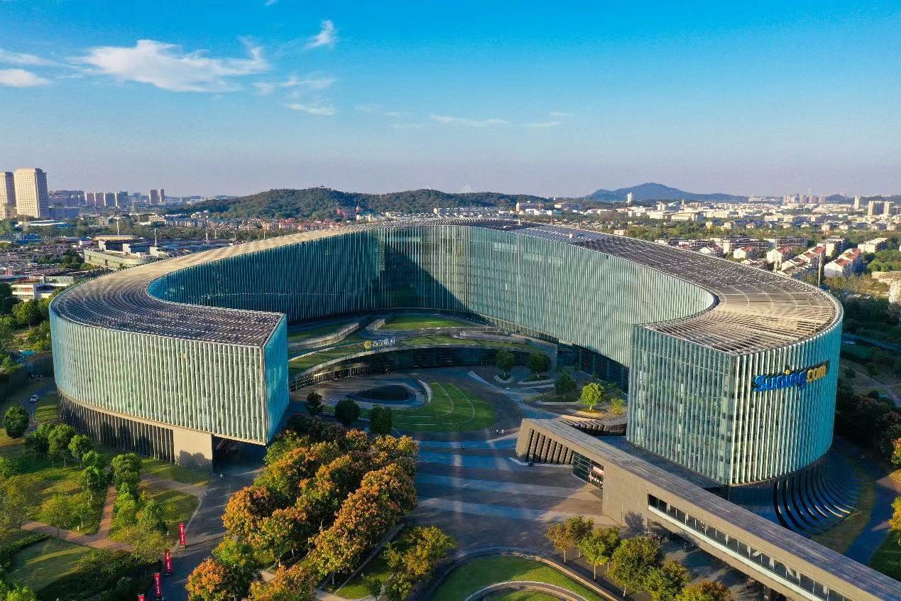 苏宁易购的优势和机会,重压之下