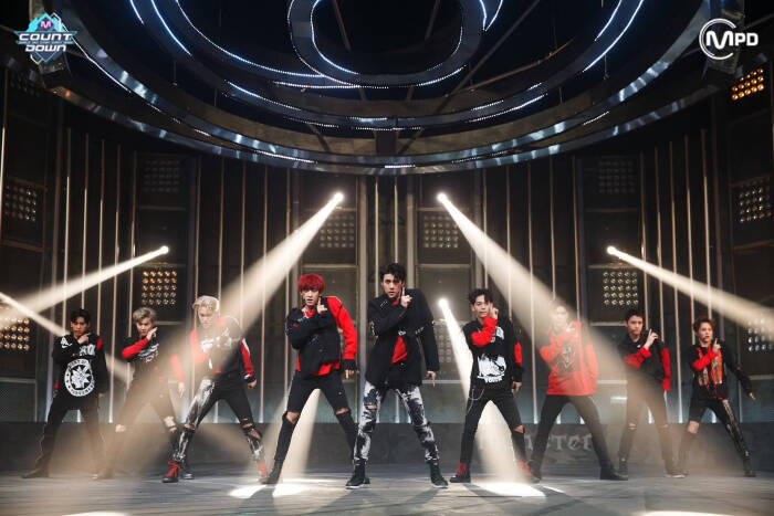 目前exo在韩国人气,再次进入韩国音源榜单exo初雪