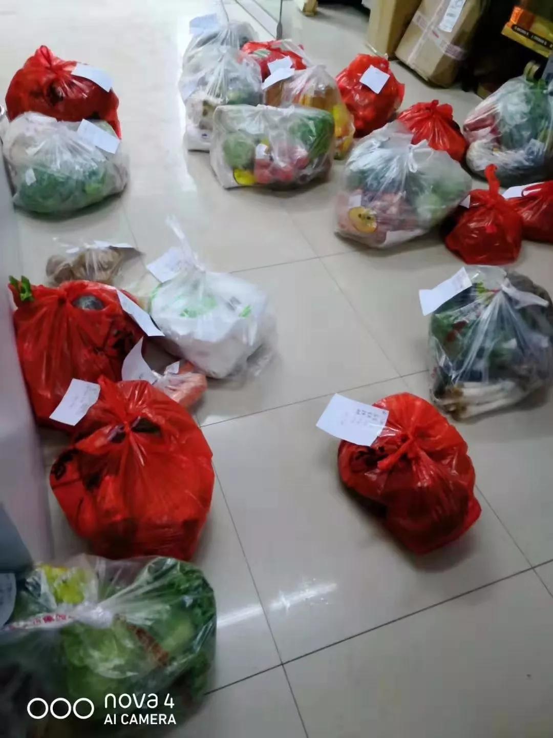 信阳南虹物业与业主齐心戮力共抗疫情