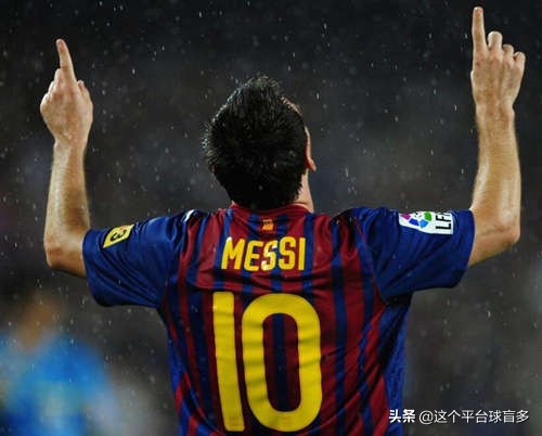 梅西c罗成长之路,球星成长史