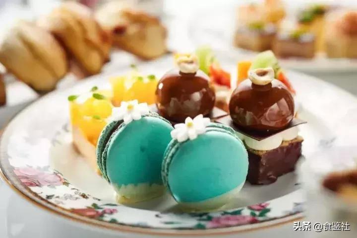 走走带你去看沿途的风景,深藏于魔都高端酒店里的下午茶