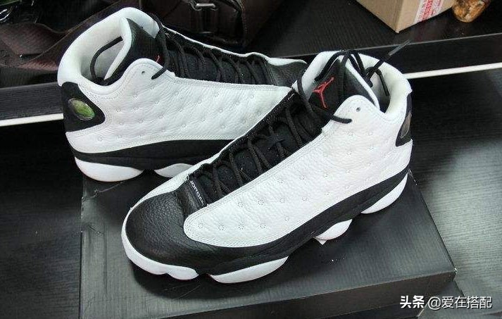 AJ13熊猫鞋面脏了怎么清理AJ13熊猫如何搭配显得好看