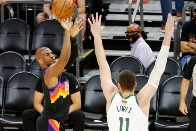 雄鹿保罗冠军,雄鹿垫出总冠军