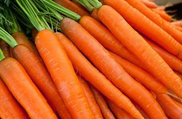 羡慕别人的皮肤好吗,羡慕白皮肤