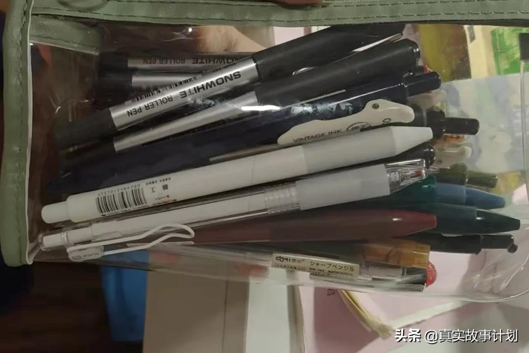 鍥ょН鐧栧勾杞讳汉,鍥ょН鎴愮樉鐨勫勾杞讳汉