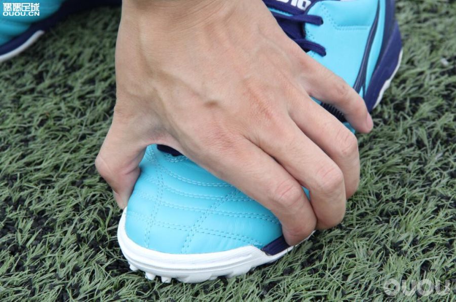 美津浓morelia2tf足球鞋测评,美津浓neo中端足球鞋